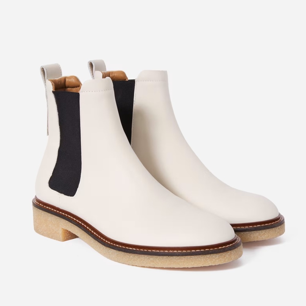 Everlane White Chelsea Boot size 6